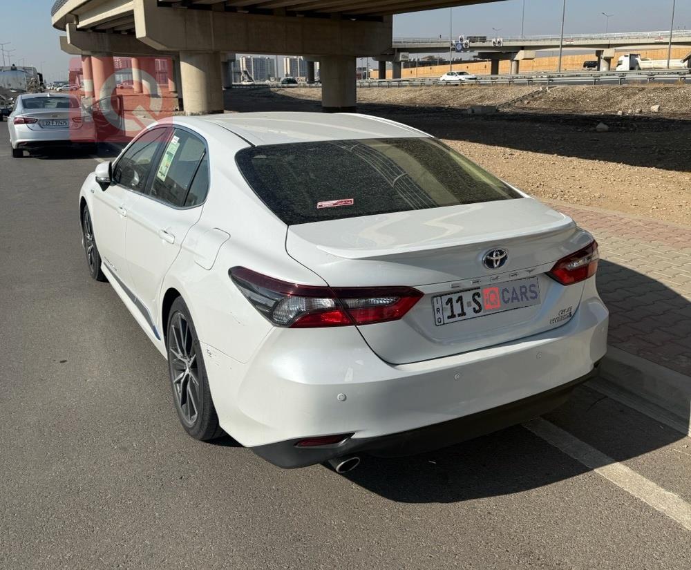 تۆیۆتا کامری